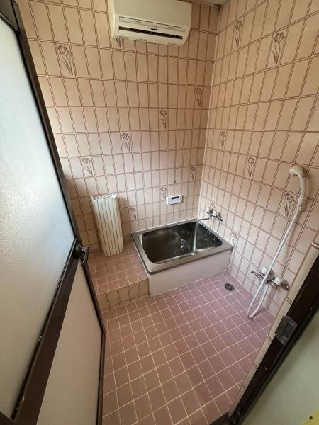 西町貸家