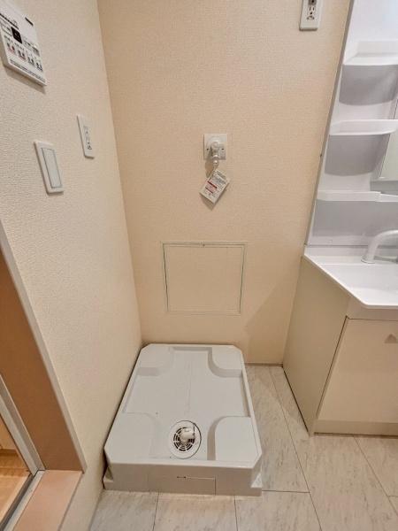 越谷市蒲生２丁目のアパート