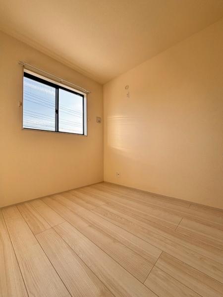 越谷市蒲生２丁目のアパート