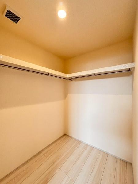 越谷市蒲生２丁目のアパート