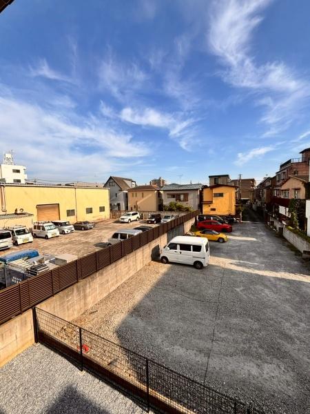 草加市吉町５丁目のアパート