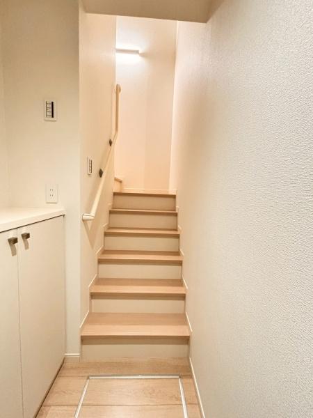 草加市吉町５丁目のアパート