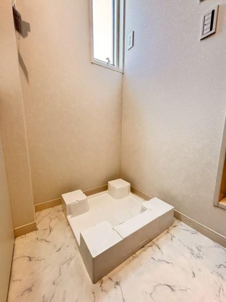 草加市吉町５丁目のアパート