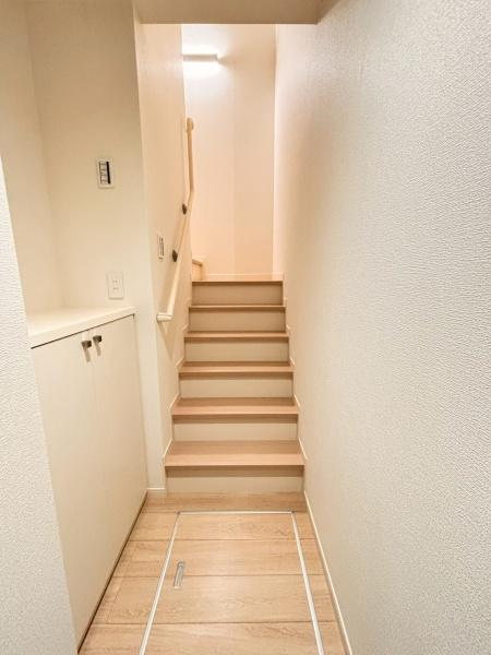 草加市吉町５丁目のアパート