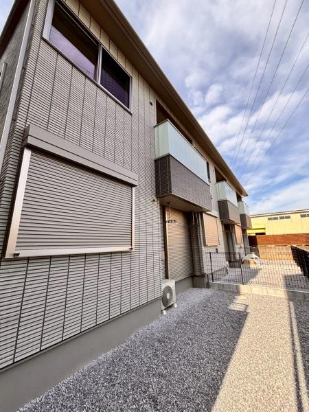 草加市吉町５丁目のアパート