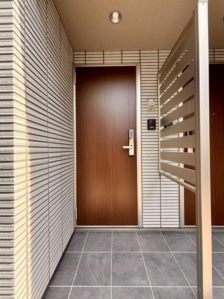 草加市吉町５丁目のアパート