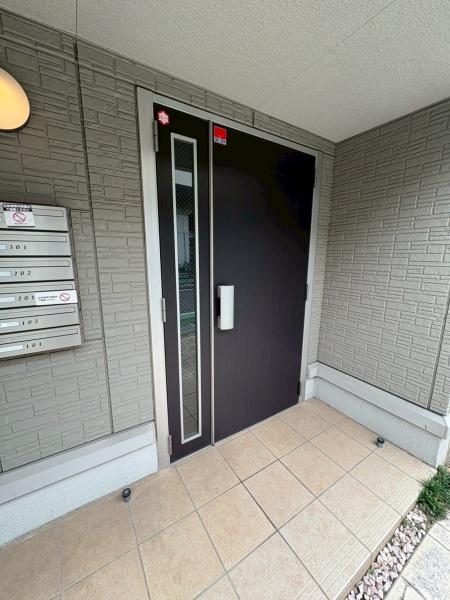 草加市神明１丁目のアパート