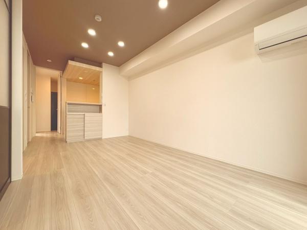 草加市手代３丁目のアパート