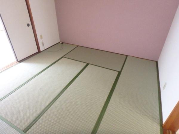 ひかりハイツ第２