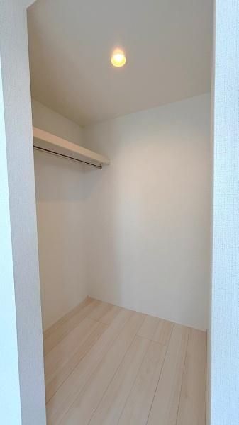 草加市谷塚上町戸建