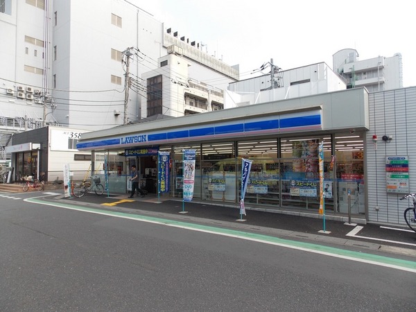 ＷＡＶＥ草加(ローソン草加氷川店)
