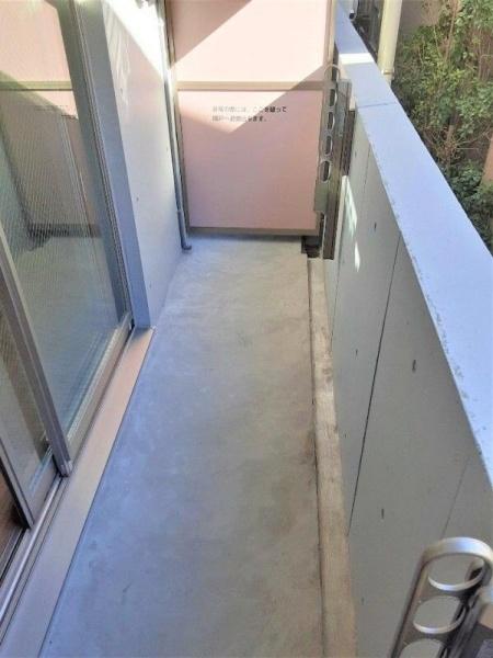 草加市谷塚１丁目のマンション