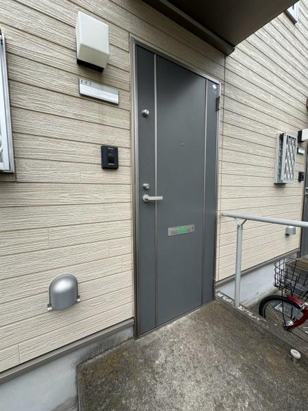 草加市草加３丁目のアパート