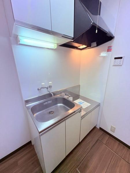草加市草加３丁目のアパート
