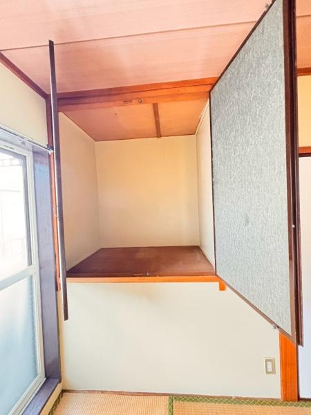草加市吉町３丁目のアパート