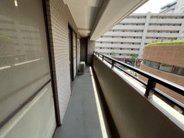ラヴィータ谷塚駅前I