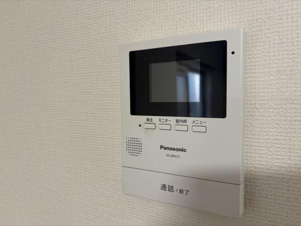 草加市北谷２丁目のアパート