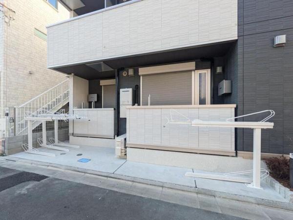 足立区西新井栄町１丁目のアパート