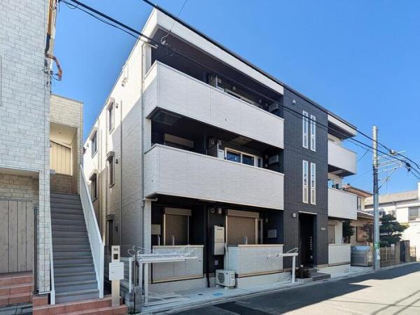 足立区西新井栄町１丁目のアパート