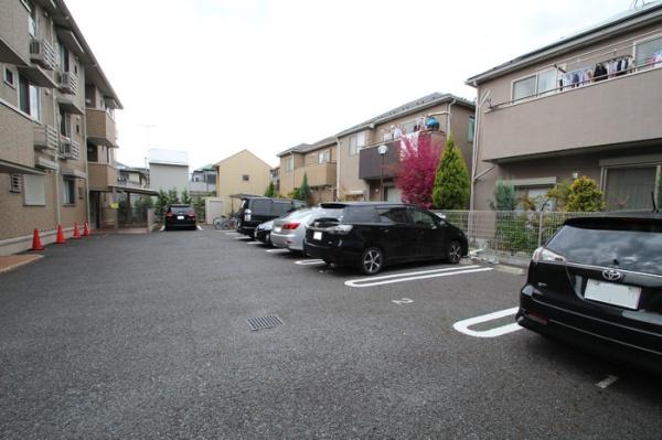 足立区平野１丁目のアパート
