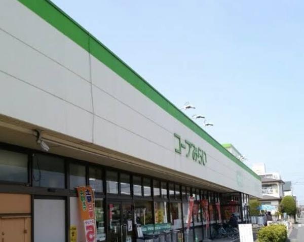 三郷市早稲田4丁目の貸家(コープ早稲田店)