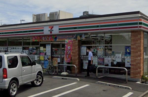 シャンテ西新井本町(セブンイレブン足立竹の塚2丁目店)