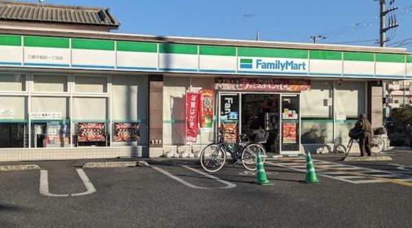 プリモコリーナ(ファミリーマート三郷早稲田一丁目店)