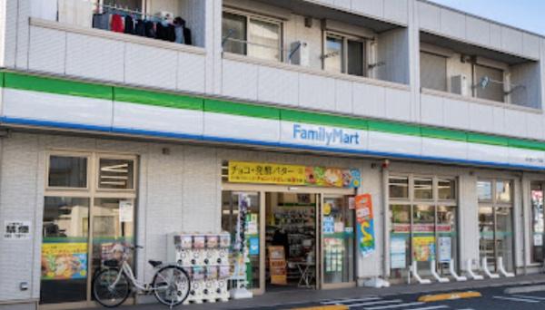 NSハイツⅢ暁(ファミリーマート足立舎人一丁目店)