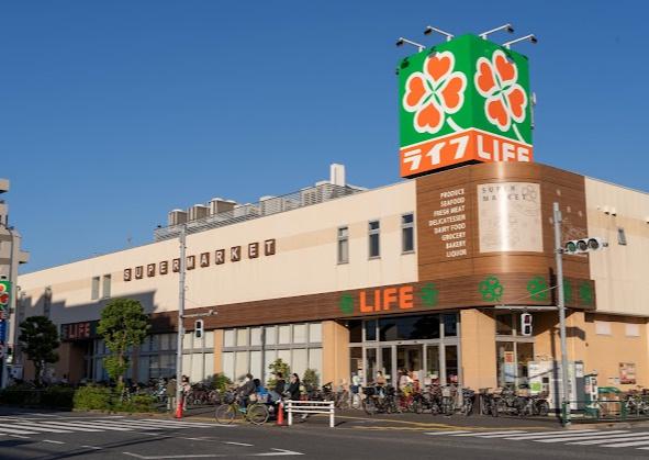 リオン六町(ライフ六町駅前店)