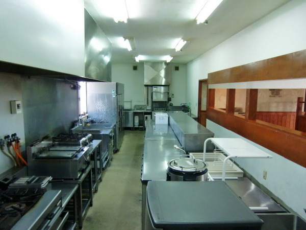 小牧市多気中町　貸店舗