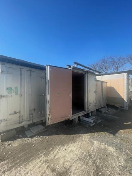 小牧市下小針中島　貸コンテナ