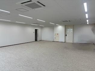 一宮市千秋町天摩　貸事務所（3階）