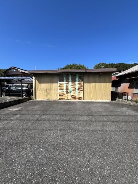 小牧市大字池之内字雨作　貸倉庫