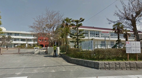 リバーサイドハイツやしろ(社小学校)