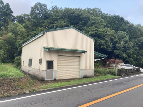 加東市馬瀬貸倉庫