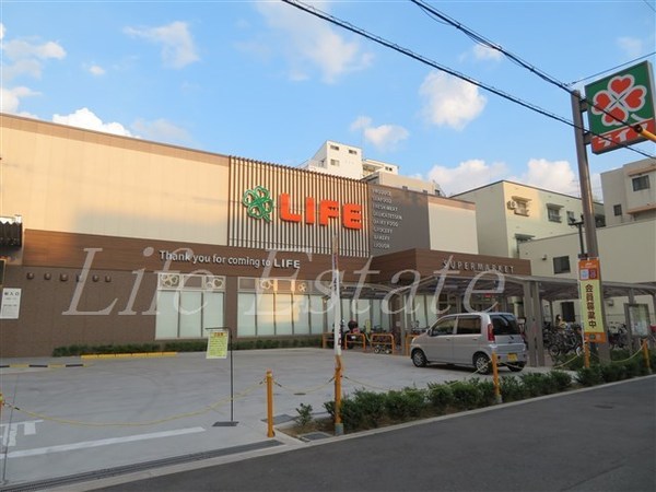 ハイツ・ドアーン(ライフ空堀店)