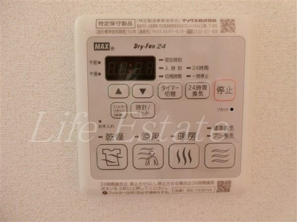プレサンス堺筋本町駅前シェル