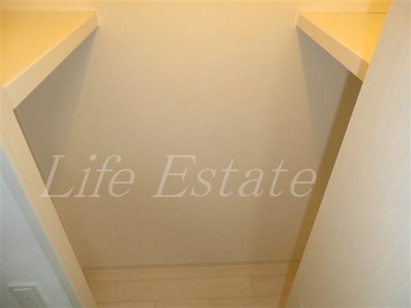ラフォルム鎗屋町