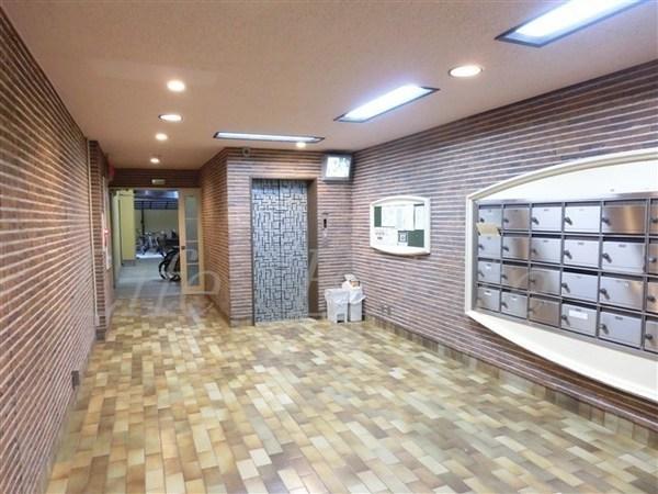 大阪市中央区東高麗橋のマンション