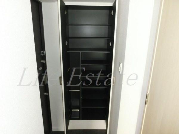 プレサンス上町台リベルテ