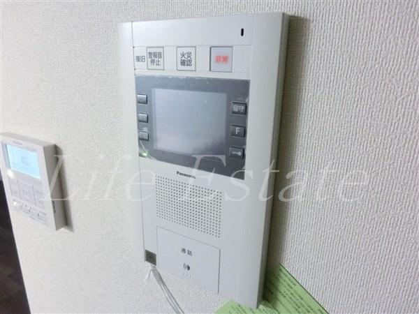 プレサンス堺筋本町駅前