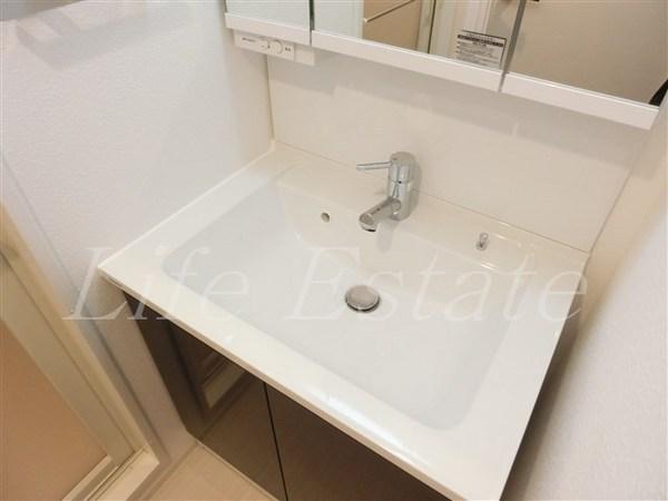 レオンコンフォート本町東Ⅲ