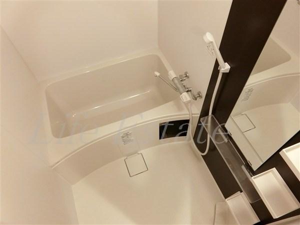 セレニテ心斎橋グランデ