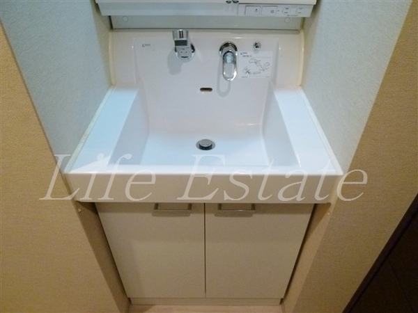 レオンコンフォート本町東