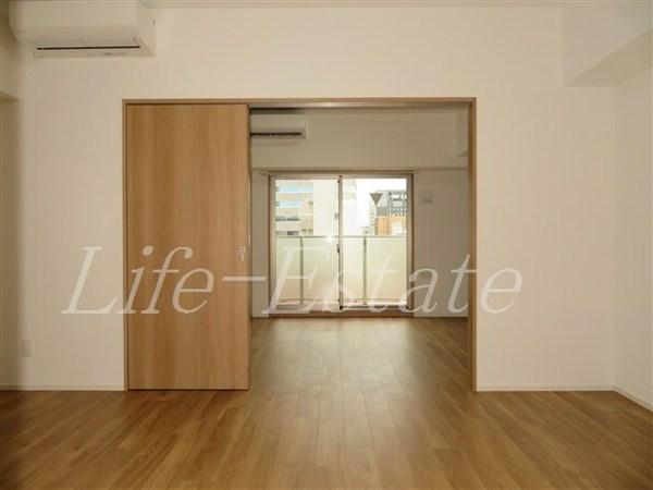 Y&RinoResidence