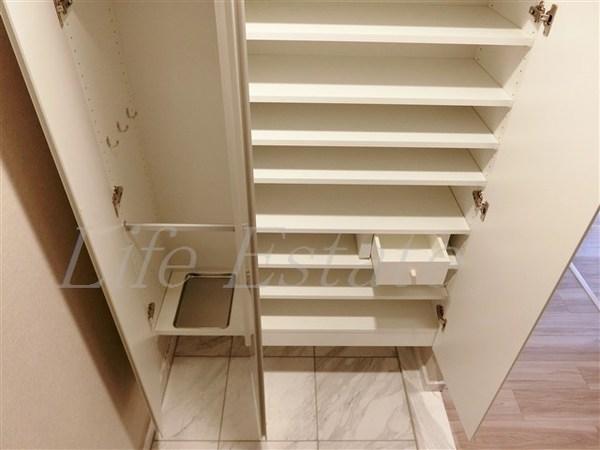 プレサンスレジェンド堺筋本町タワー