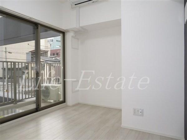 Y&RinoResidence