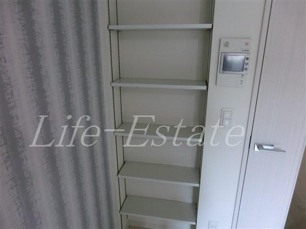 大阪市中央区和泉町２丁目のマンション