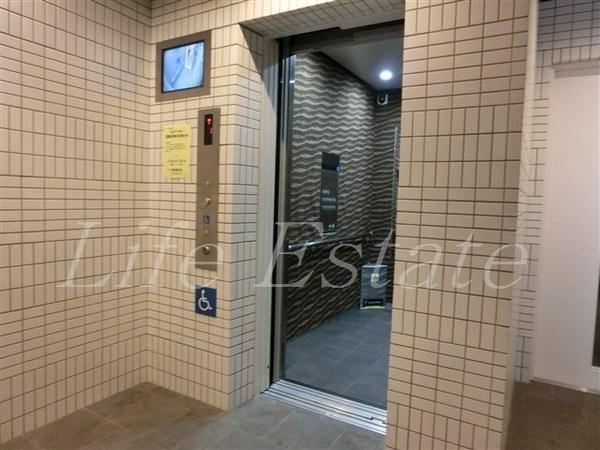 コンフォリア心斎橋EAST
