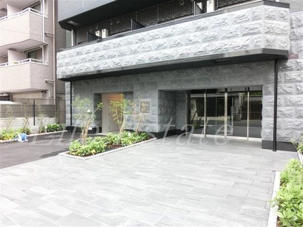 プレサンス心斎橋ブライト